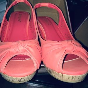 Coral wedge peep toe-sandals size 71/2 medium